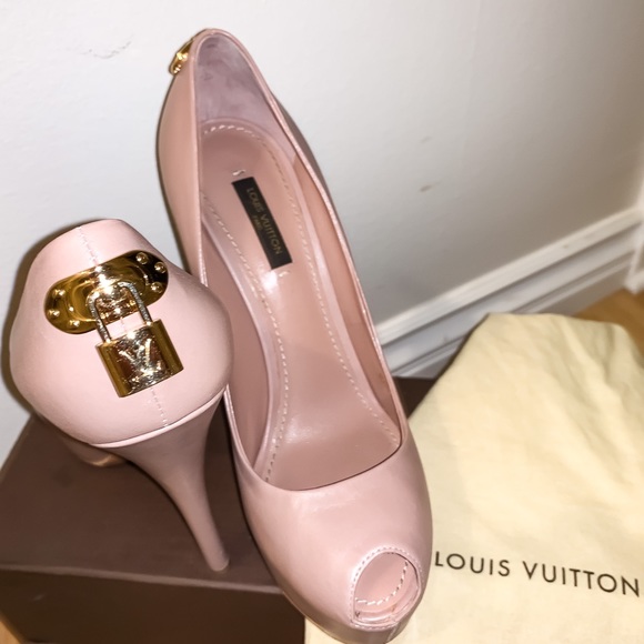 LOUIS VUITTON BEAUTIFUL/FLAWLESS tan Peep Toe Heel - Picture 5 of 6